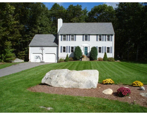 Unit for sale at 9 Julie Circle, Milford, MA 01757