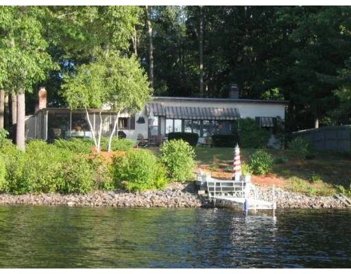 Unit for sale at 76 Peninsula Drive, Lunenburg, MA 01462