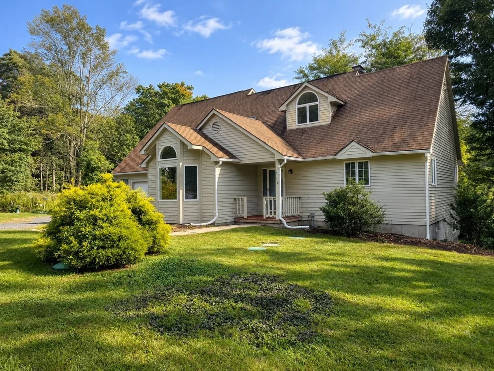 Unit for sale at 105-107 North Valley Rd, Pelham, MA 01002