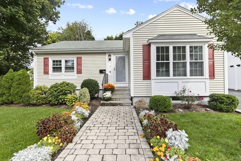 Unit for sale at 166 Phipps St, Quincy, MA 02169