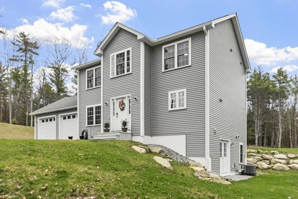Unit for sale at 40 Doyle Ave, Winchendon, MA 01475