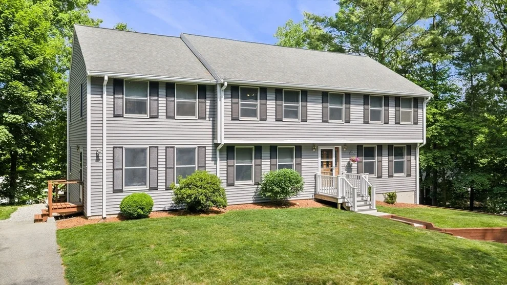 Unit for sale at 10 Grandview Rd, Reading, MA 01867