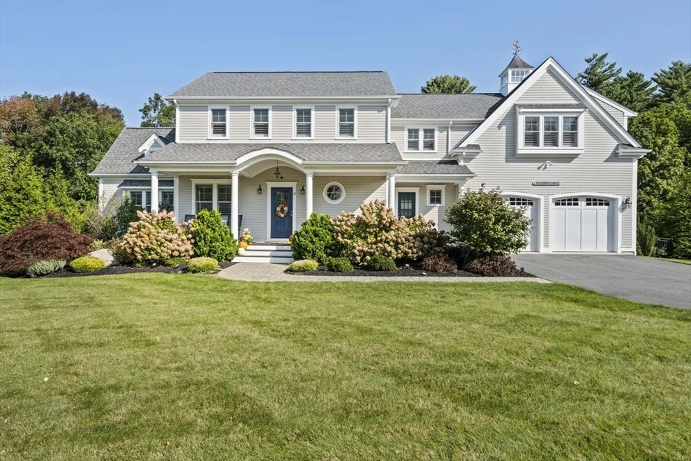 Unit for sale at 3 Cottage Lane, Marshfield, MA 02050