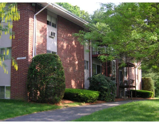 Unit for sale at 14 Longwood Drive, Andover, MA 01810