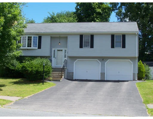 Unit for sale at 20 South Central St, Milford, MA 01757
