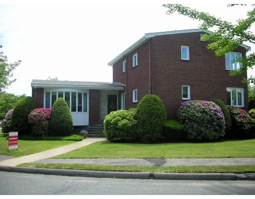 Unit for sale at 82 Stanley Road, Swampscott, MA 01907