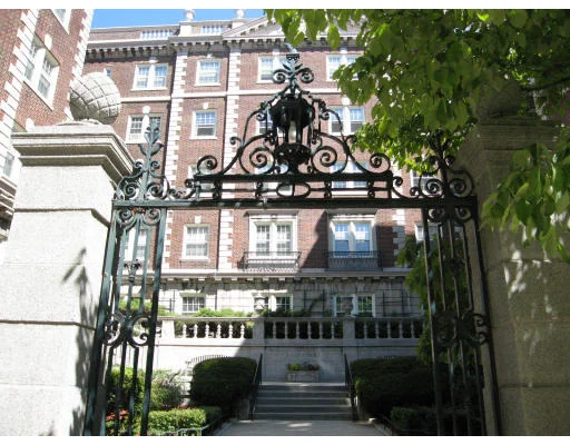 Unit for sale at 5 Arlington Street, Cambridge, MA 02140