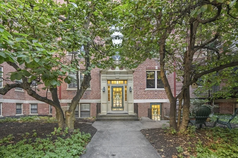 Unit for sale at 58 Elm Street, Worcester, MA 01609