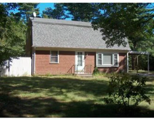 Unit for sale at 37 Massasoit Ave, Mashpee, MA 02649