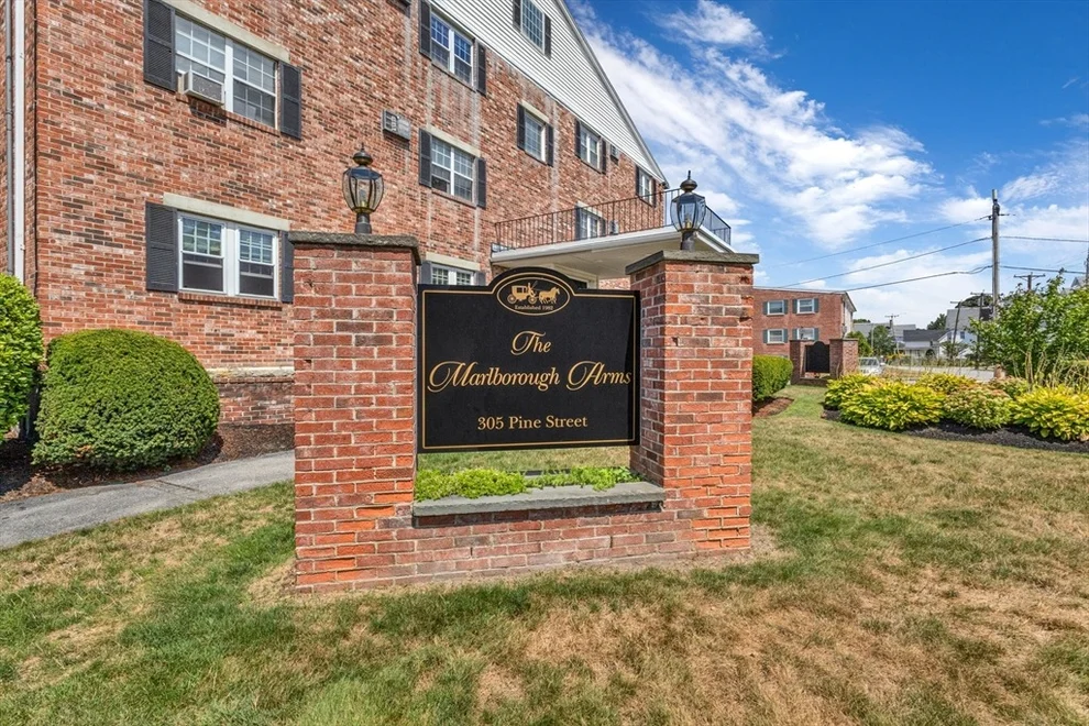 Unit for sale at 305 Pine St, Lowell, MA 01851