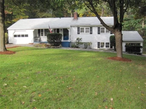 Unit for sale at 3 Monument Hill Road, Chelmsford, MA 01824