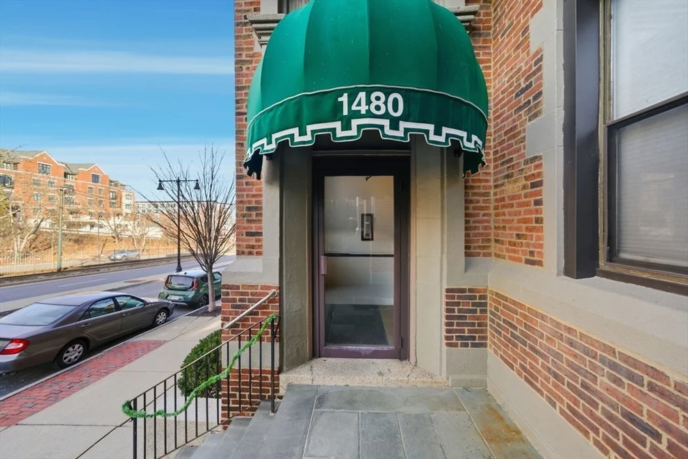 Unit for sale at 1480 Commonwealth Ave, Boston, MA 02135