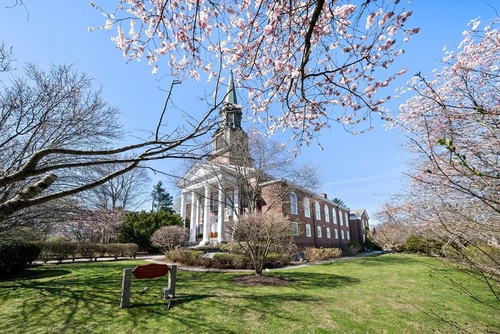 Unit for sale at 391 Walnut Street, Newton, MA 02460