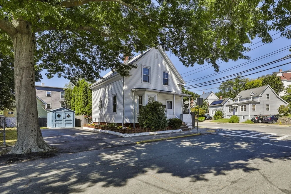 Unit for sale at 102 Kirtland St, Lynn, MA 01905