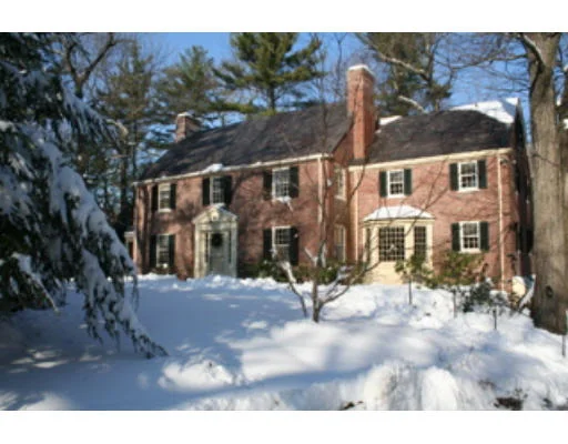Unit for sale at 123 Lincoln Road, Lincoln, MA 01773