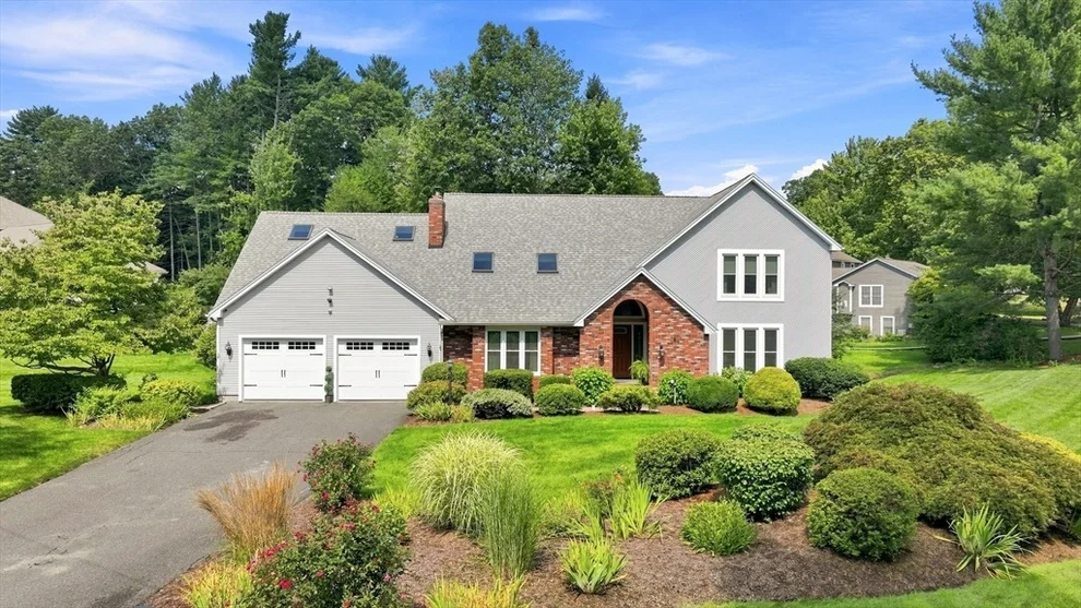 Unit for sale at 54 Blueberry Rdg, Westfield, MA 01085