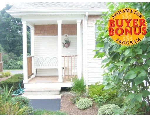 Unit for sale at 40 School House Rd, Weymouth, MA 02188