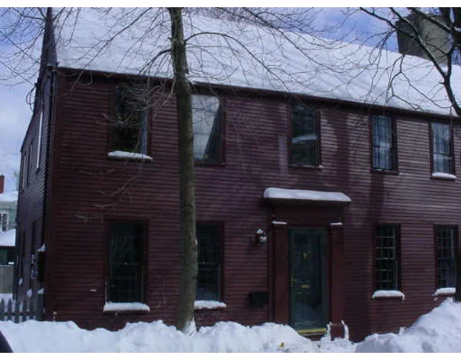 Unit for sale at 33 Temple St, Newburyport, MA 01950