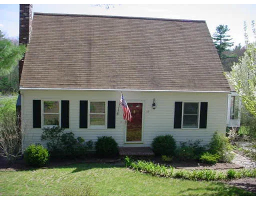 Unit for sale at 59 Medway Street, Norfolk, MA 02056