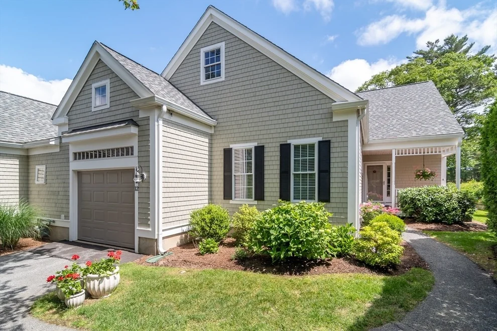 Unit for sale at 12 Sea Knoll Ct, Bourne, MA 02532