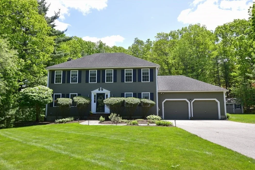 Unit for sale at 35 Maple Street, Norfolk, MA 02056