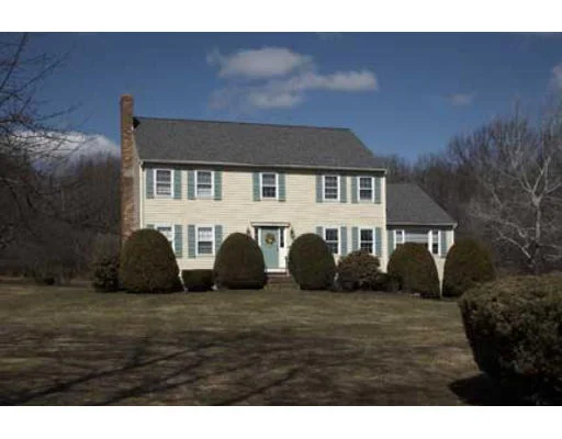 Unit for sale at 13 Catherine Circle, Stow, MA 01775