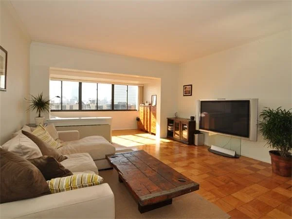 Unit for sale at 8 Whittier Pl, Boston, MA 02114