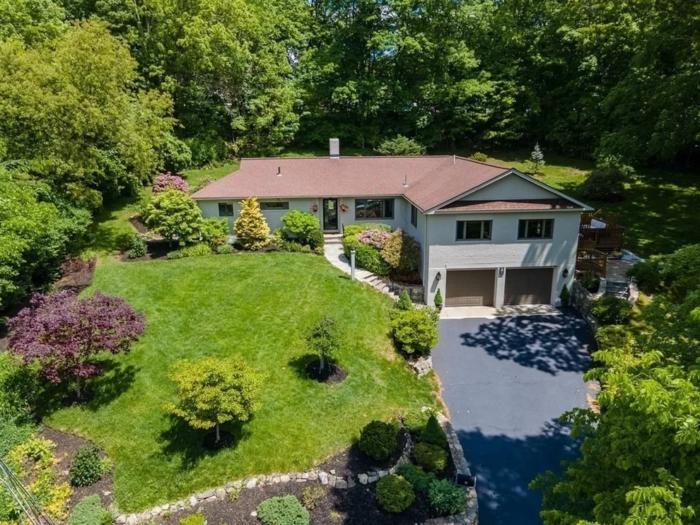 Unit for sale at 10 Winch Way, Natick, MA 01760