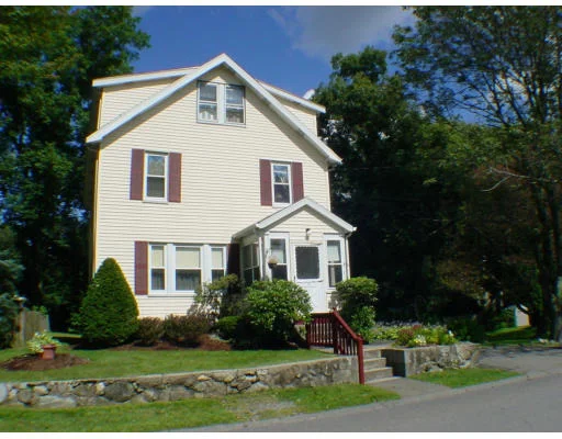 Unit for sale at 14 Banks Avenue, Lexington, MA 02421