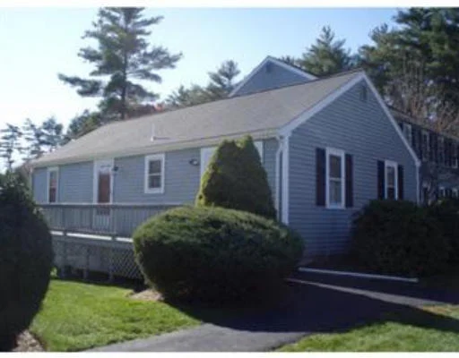 Unit for sale at 25 Reservoir Road, Pembroke, MA 02359