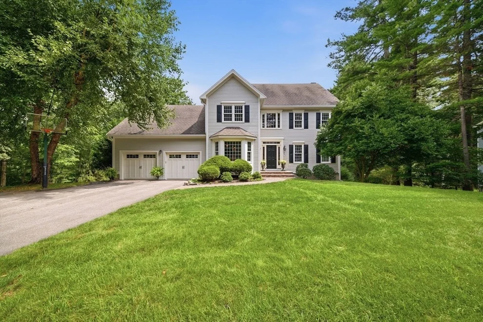Unit for sale at 2 Jennifer Dr, Westford, MA 01886