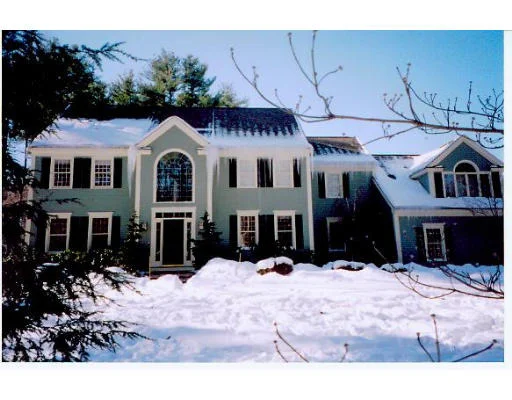 Unit for sale at 1 Briant Drive, Sudbury, MA 01776