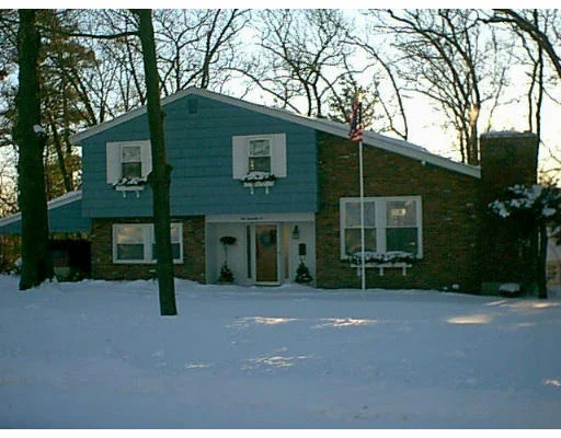 Unit for sale at 9 Barnstable Road, Peabody, MA 01960