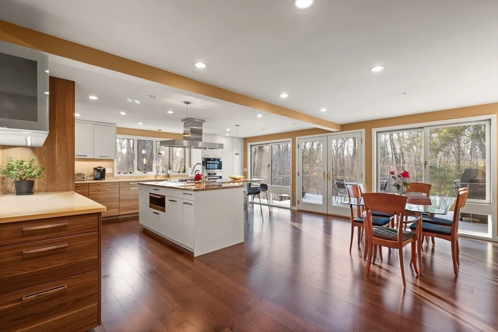Unit for sale at 175 Mountain St, Sharon, MA 02067