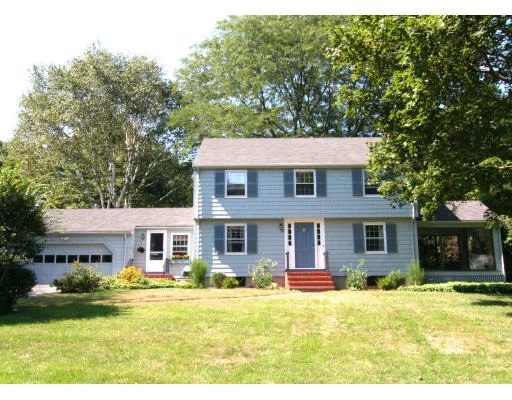 Unit for sale at 16 Kinsman Lane, Topsfield, MA 01983