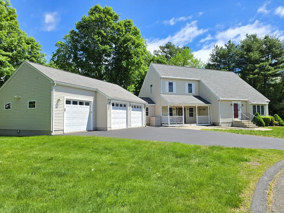 Unit for sale at 27 Christy Ln, Ashland, MA 01721