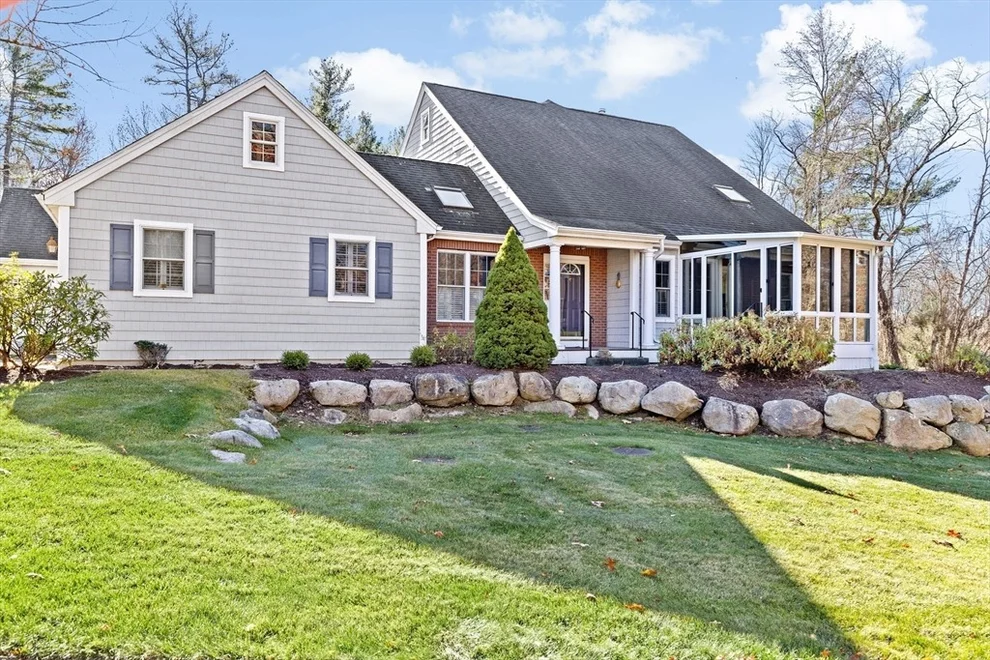Unit for sale at 22 Woodbine Circle, Hanover, MA 02339