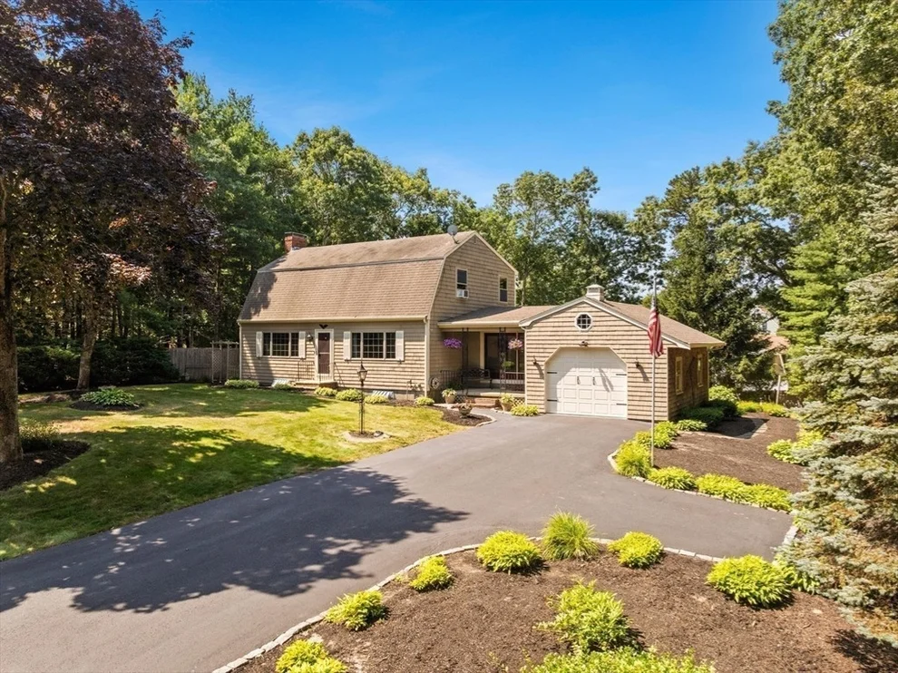Unit for sale at 13 Woodbine Drive, Plymouth, MA 02360