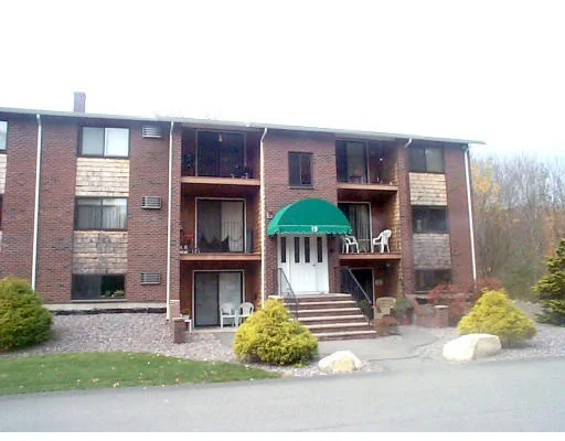 Unit for sale at 19 Fuller Rd, Foxboro, MA 02035