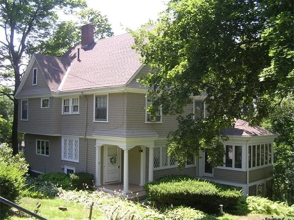 Unit for sale at 19 Hillside Ave, Winchester, MA 01890