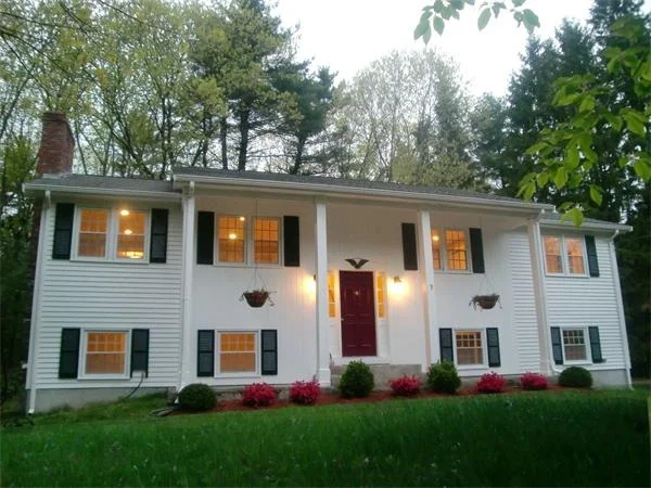 Unit for sale at 7 Cardinal Lane, Andover, MA 01810