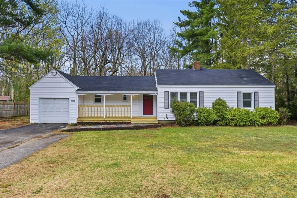 Unit for sale at 309 Pleasant St, Paxton, MA 01612