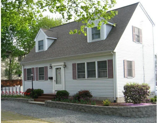 Unit for sale at 30 Weybosset St, Weymouth, MA 02191