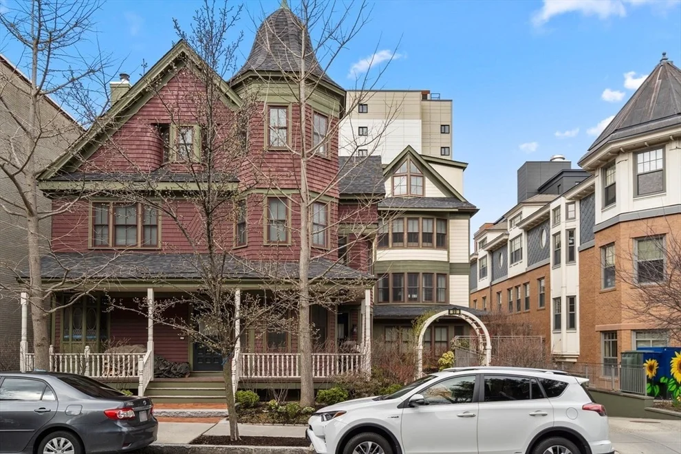 Unit for sale at 99 Winchester St, Brookline, MA 02446