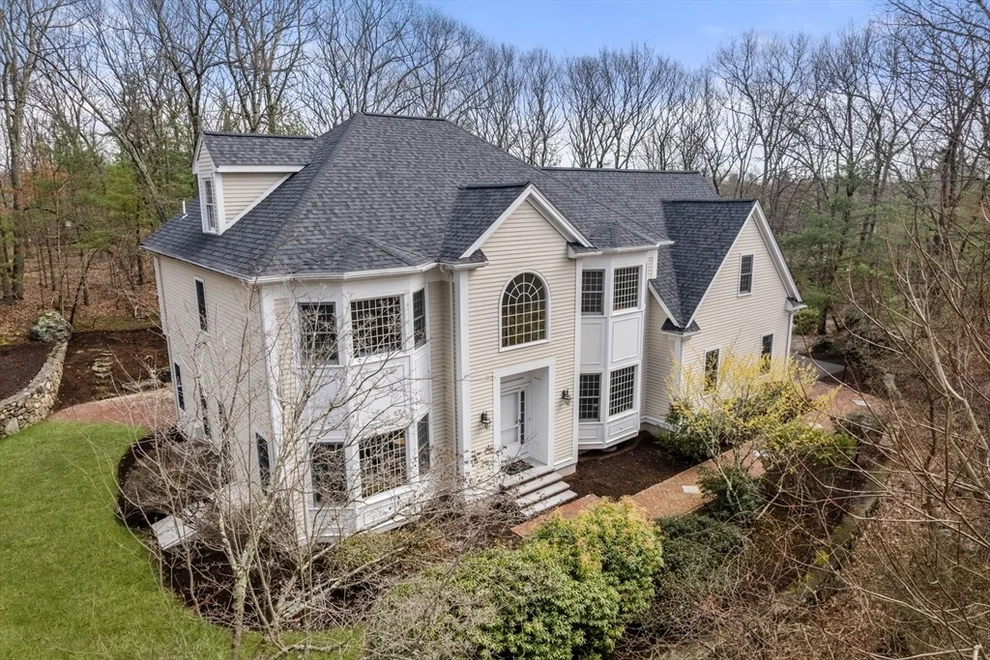 Unit for sale at 57 Flint Locke Lane, Medfield, MA 02052