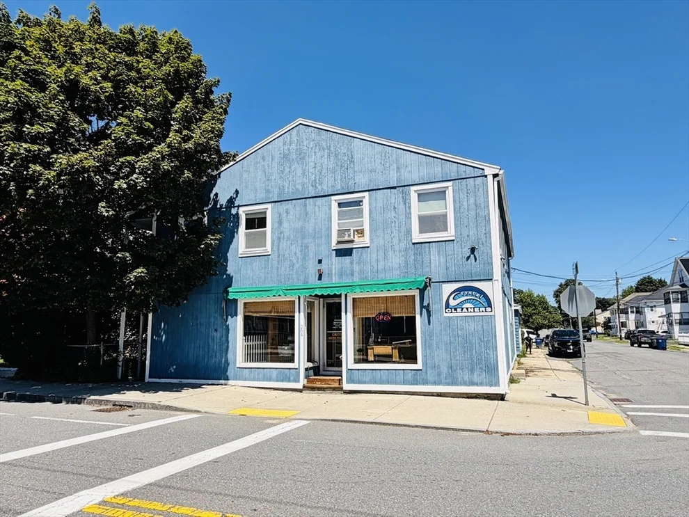 Unit for sale at 264 Mechanic St, Leominster, MA 01453