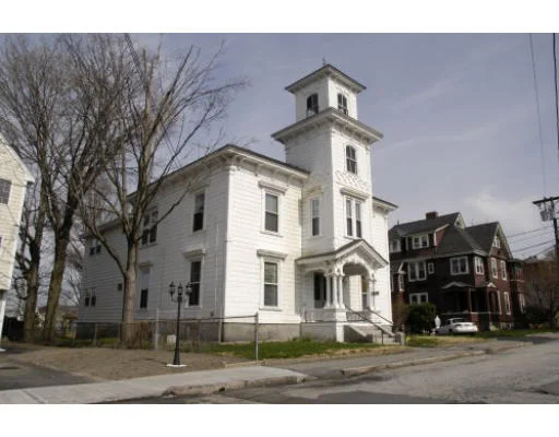 Unit for sale at 46 Mt. Washington Street, Lowell, MA 01854
