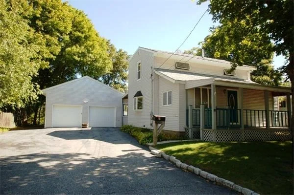 Unit for sale at 16 Brackett Ave, Stoneham, MA 02180