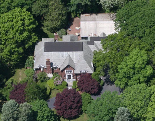 Unit for sale at 33 Monadnock Rd, Wellesley, MA 02481