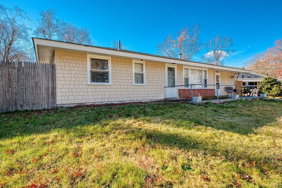 Unit for sale at 95 Anne Marie Dr, Brockton, MA 02302